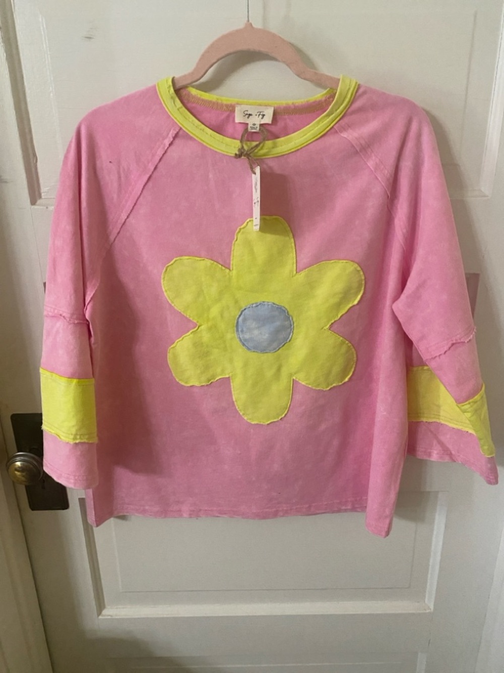 Sage & Fly Pink Floral Appliqué Crewneck Top - Picture 9 of 9